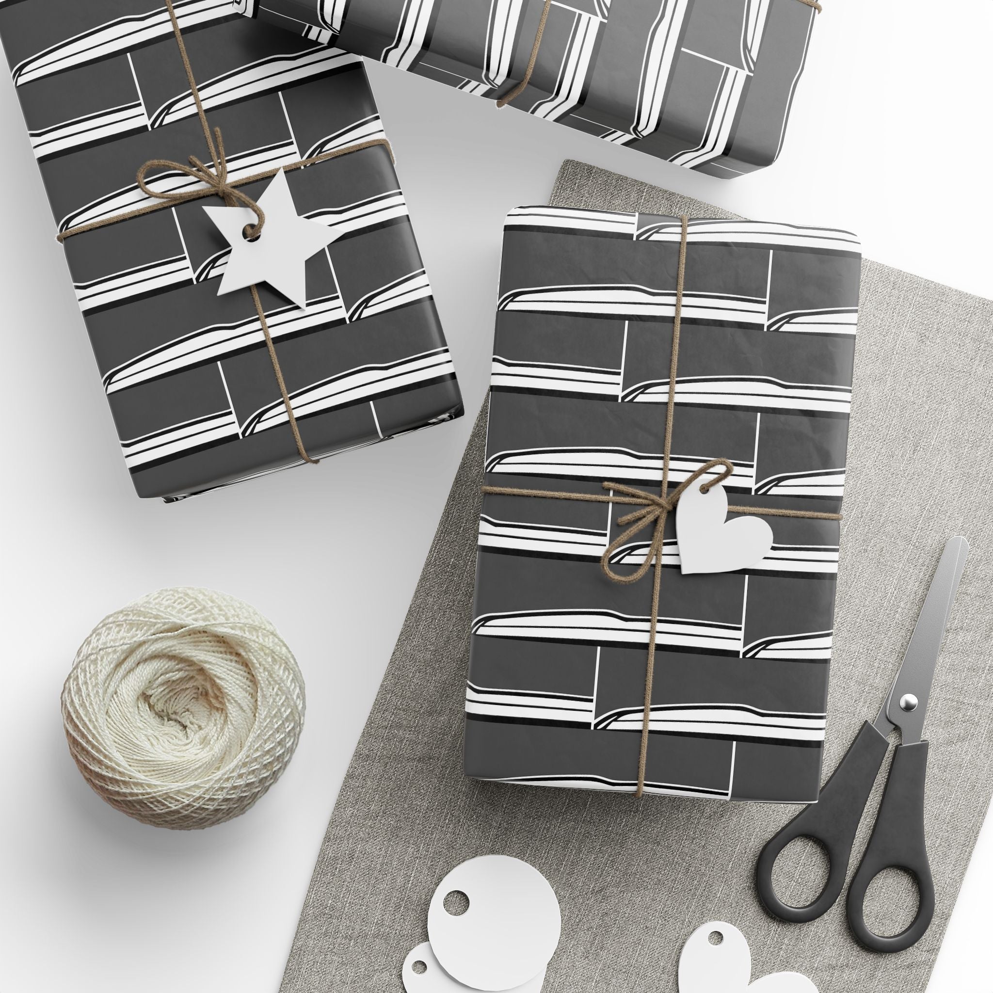 Corvette C8 (2020+) Gift Wrapping Paper