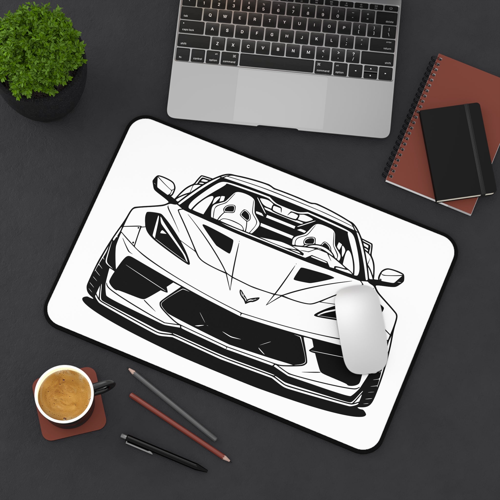 Corvette C8 (2020+) Desk Mat
