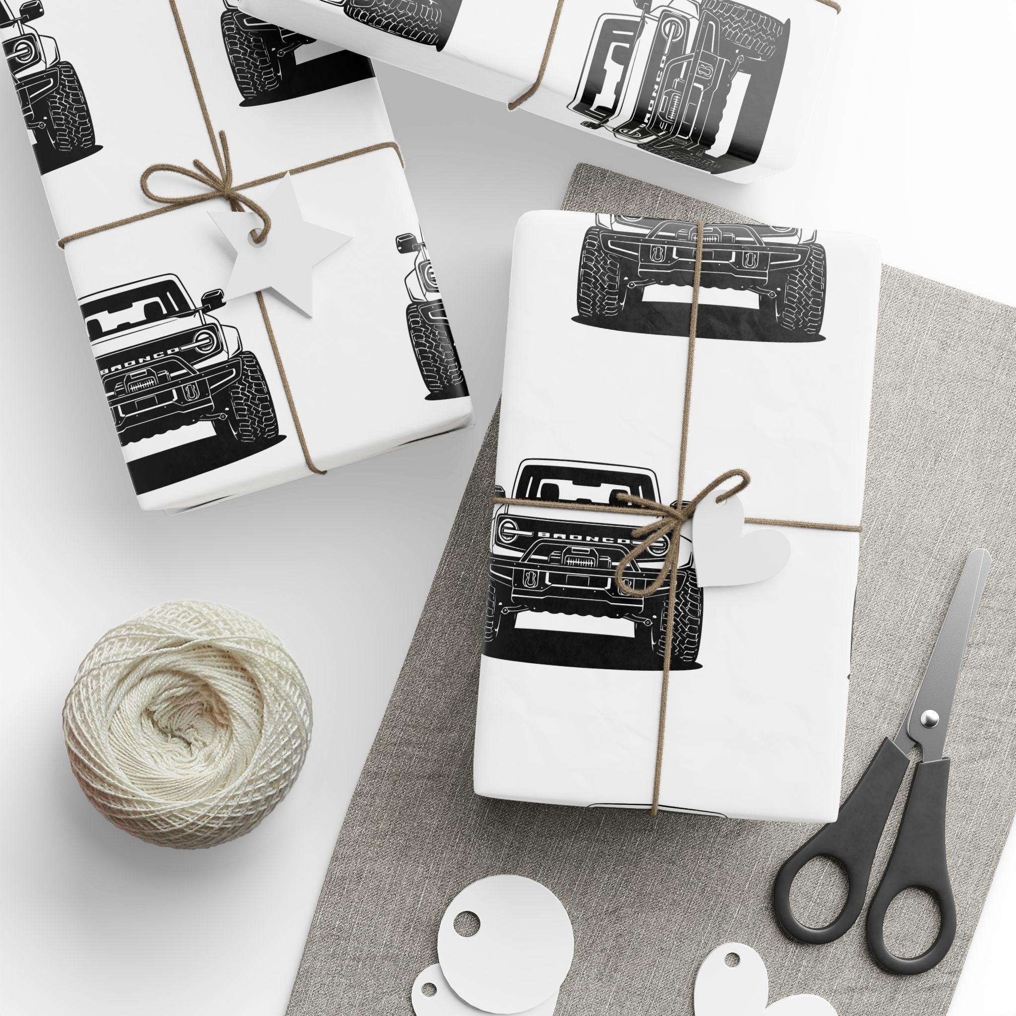 Ford Bronco (2021+) Gift Wrapping Paper